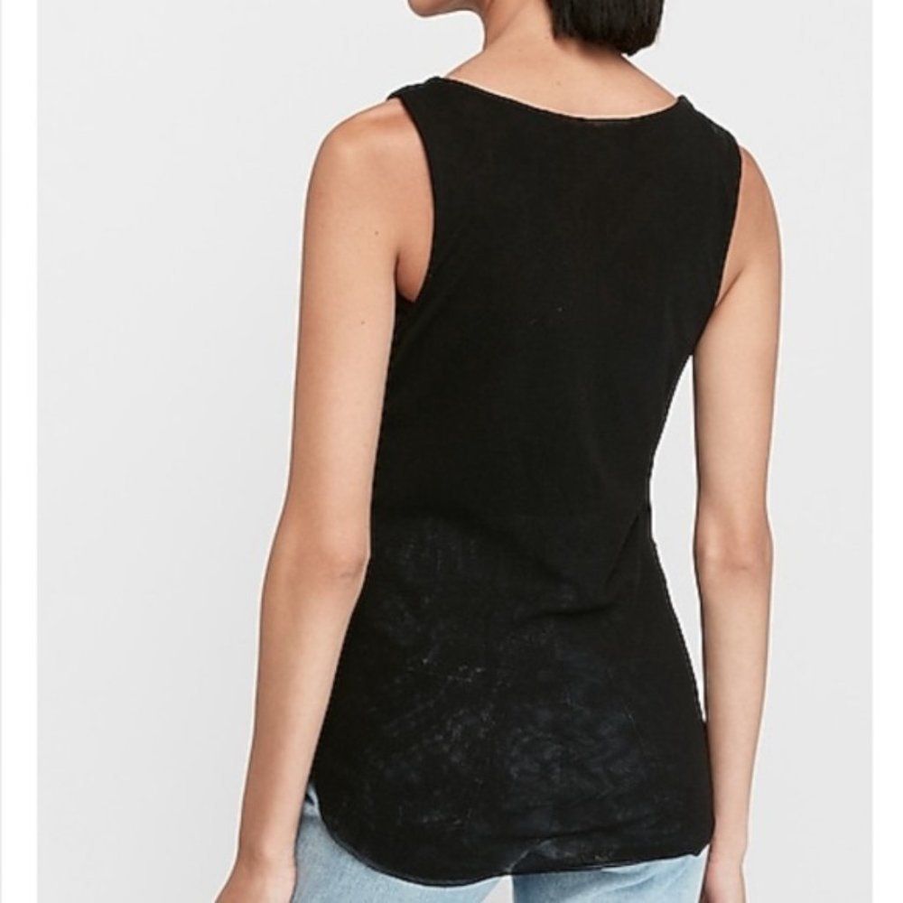 Express Top, NWT - Picture 3 of 5